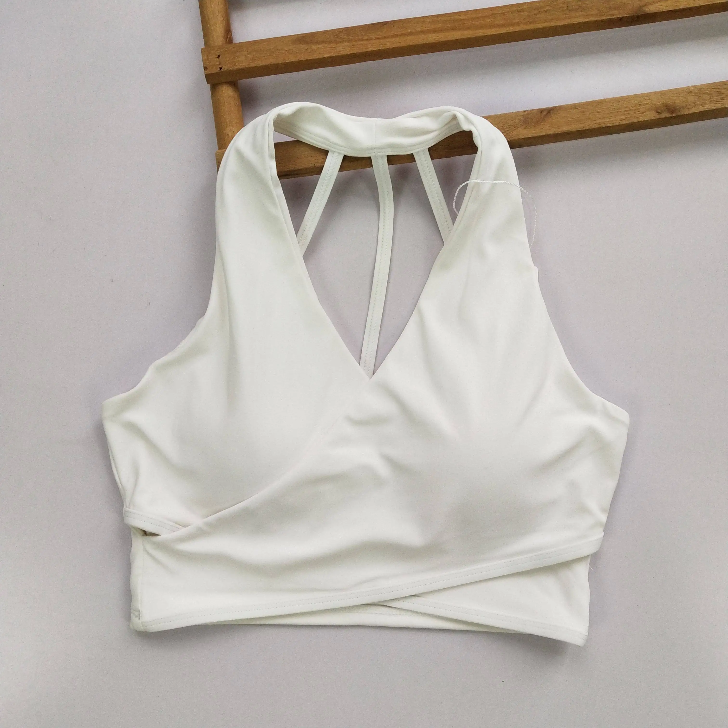 여성 슬림핏 크로스백 스포츠 브라 딥 V 홀터넥 충격방 - Crossfit Vest 리뷰 및 가격